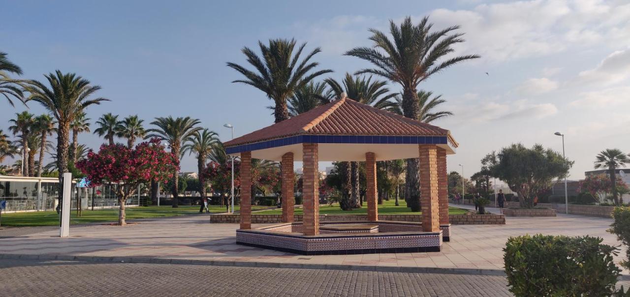 Vistas Al Mar En Canet Playa Wifi كانيت ذي بيرينغير المظهر الخارجي الصورة